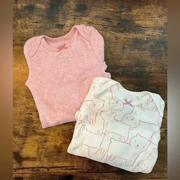 BUNDLE: Child of Mine made by Carters | (2) baby girls onesies. Size: 0-3MOS - Picture 6 of 10